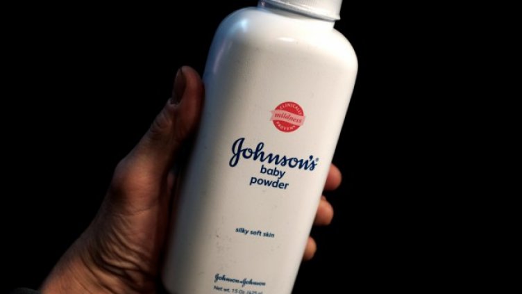 Осъдиха Johnson & Johnson да плати $ 70 млн. компенсации за болна от рак