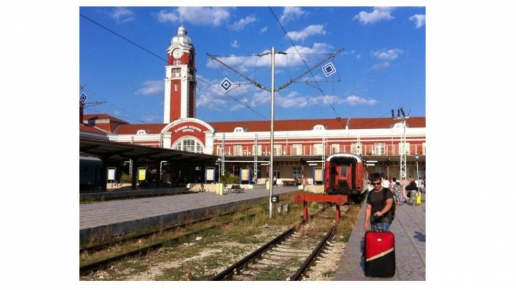 Пенсионери подбиват цените на нощувките във Варна