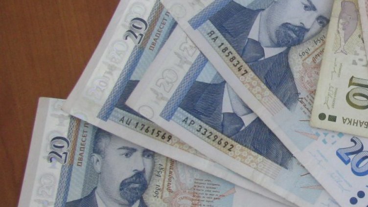 Откраднаха две мъжки чанти за ден