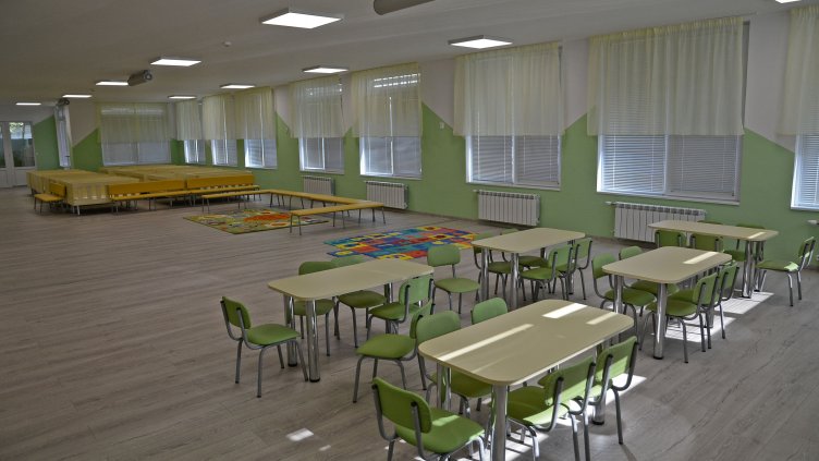 Две нови групи за целодневен престой са разкрити в новата пристройка към детска ясла №7 „Роза“