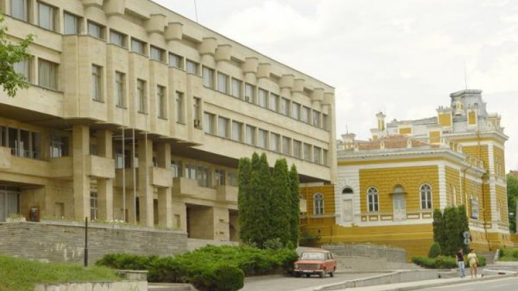 Община Шумен усвоява 1,5 млн. лв. за дефектни улици