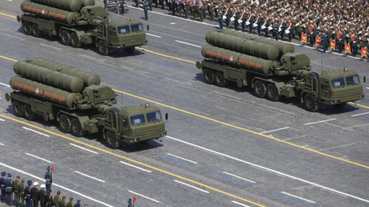 Пентагонът: Руските С-400 няма да помогнат в битката срещу ИД