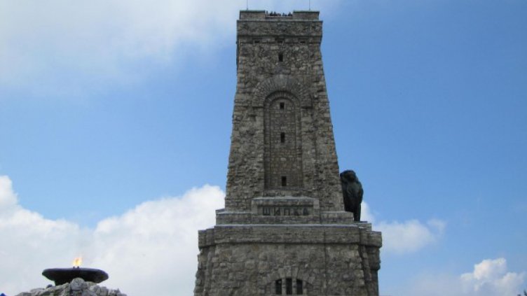 Отказаха да сменят имената на Мусала и Шипка