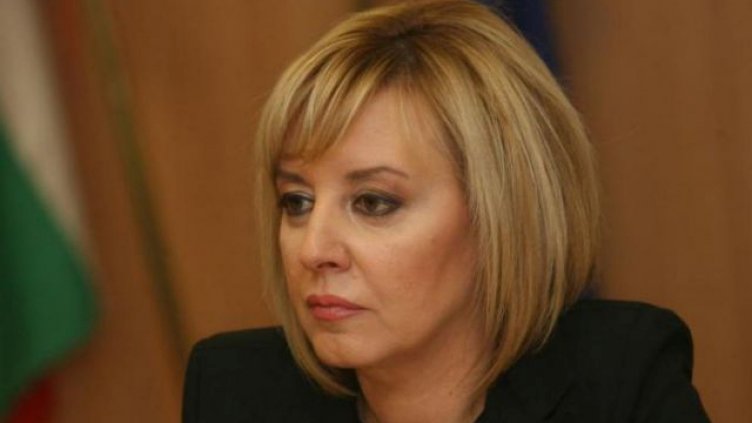 Мая Манолова подаде оставка като омбудсман