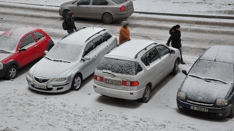 Обстановката във Варна - нормална при зимни условия