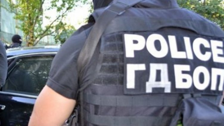 Разбиха престъпна група, фалшифицираща документи в Силистра