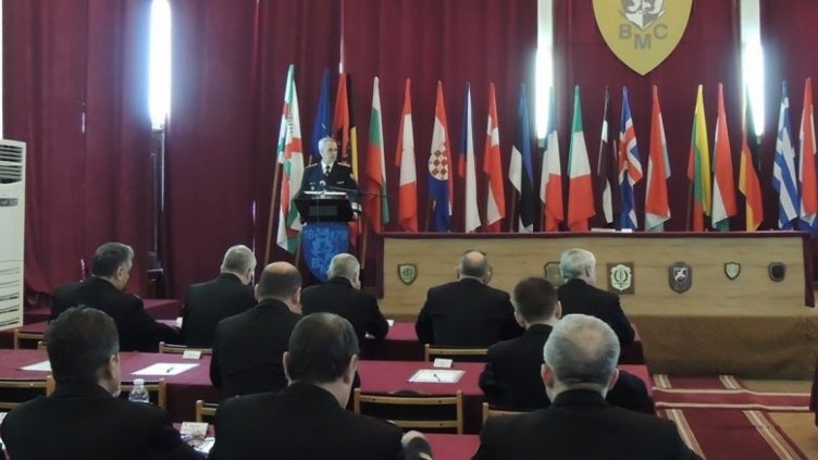 Командирът на ВМС проведе оперативен сбор