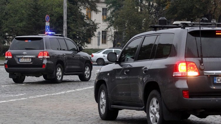 Мъж използва фалшив пропуск на НСО, за да не плаща паркинг