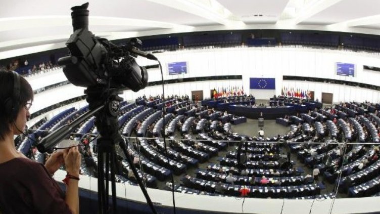 ГЕРБ и БСП може да вкарат равен брой депутати в Европарламента