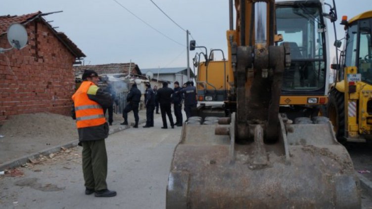 Войводиново спира с протестите за 10 дни