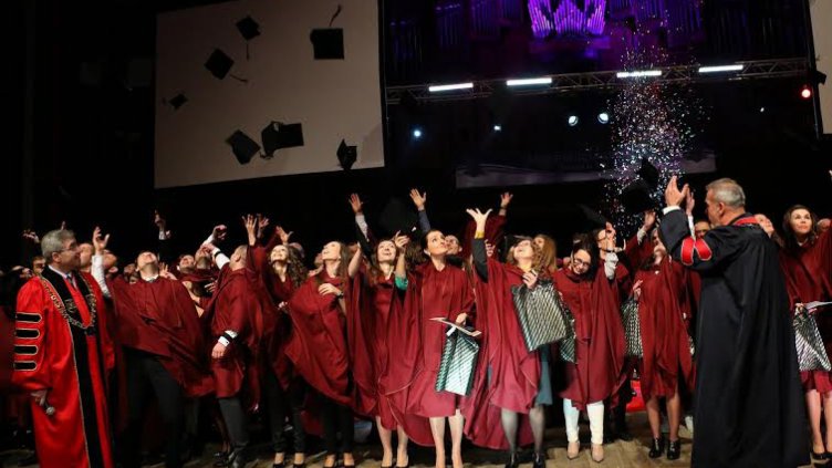 Лекари от 12 националности дипломира днес Факултетът по медицина към варненския Медицински университет