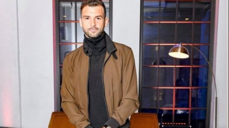 Гришо "мачка" със стил на Седмицата на модата в Ню Йорк 