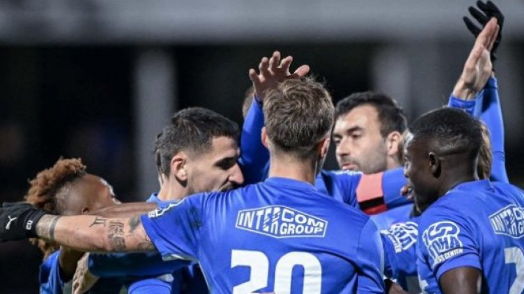 Спартак загуби с 1:3 от Славия у дома