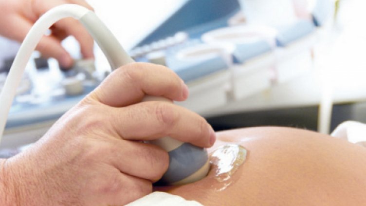 Във Варна преглеждат безплатно жените за рак