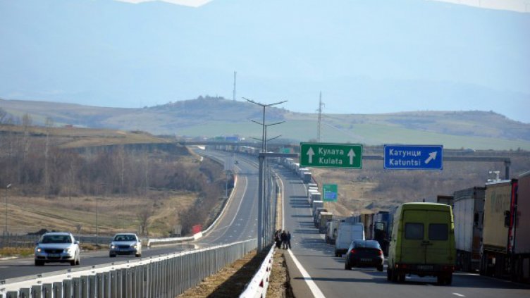 АПИ с алтернативни маршрути при блокада към Гърция