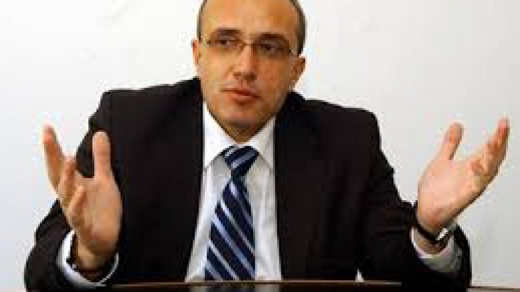 Експерт: Все повече българи носят хладни оръжия