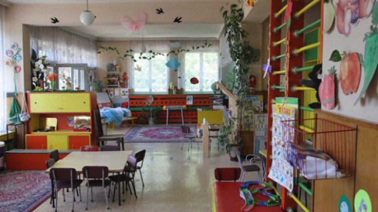 Неизлекувани деца са причина за салмонелозата в ЦДГ „Гълъбче“