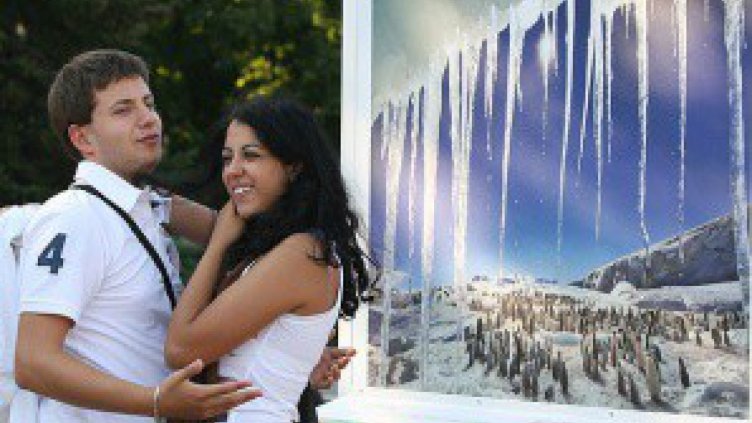 Наказването с мълчание на любимия вреди на връзката