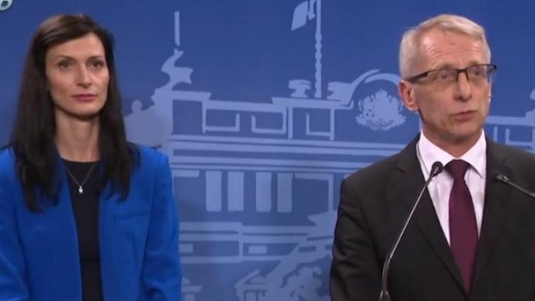 Денков и Габриел размразяват преговорите за кабинет