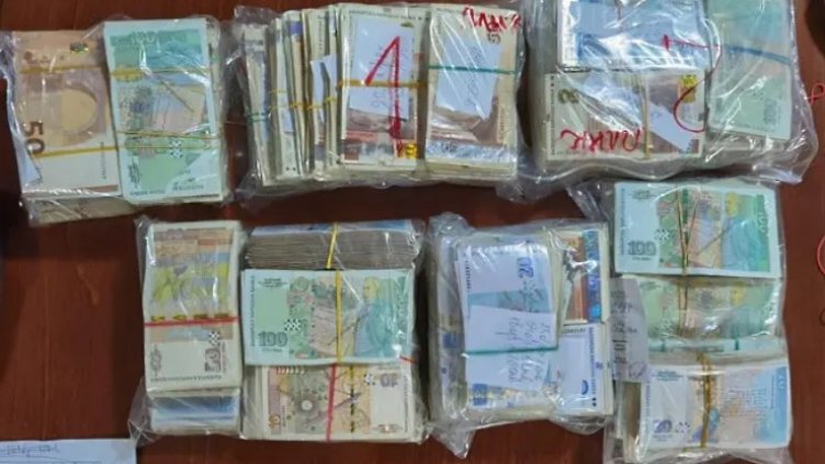 Близо 2000 българи държат над 1 млн. лв. на влог