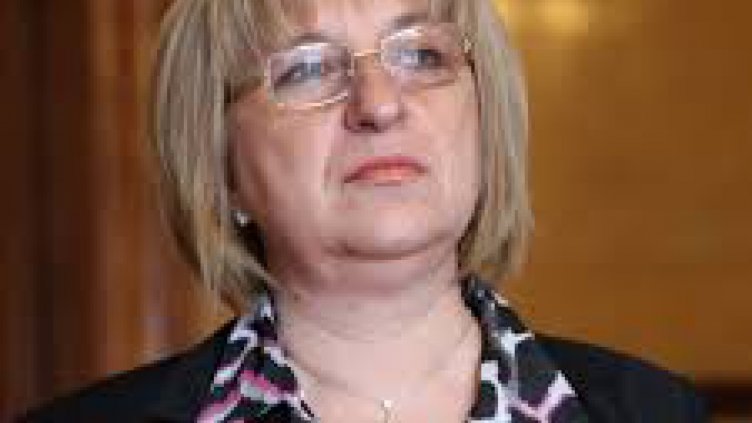 Цецка Цачева очаква смислен дебат при избора на шеф на БНБ