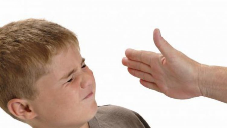 12-годишен се оплака от полицейско насилие