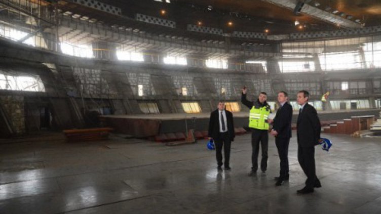 Ремонтът на Спортна зала продължава (+ галерия)