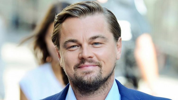 Ди Каприо участва в издирването на човек, паднал зад борда на яхта в Карибско море