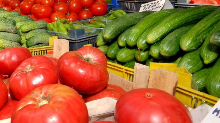 Цените на хранителните стоки спаднали със 7% за година