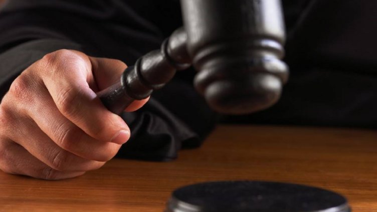 Наркоман се опита да убие 7-годишното си дете във Варна