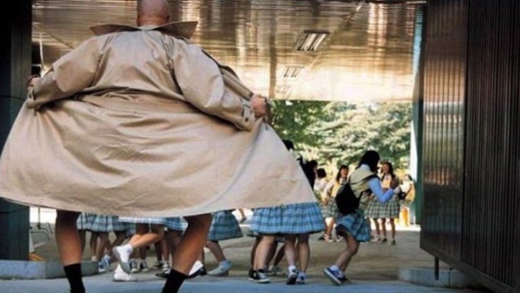 "Условна" за педофил - ексхибиционист, задирял деца във Варна