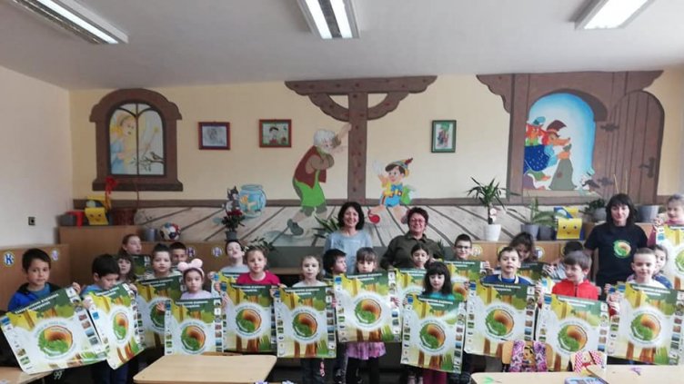 300 деца от Провадия научиха всичко за гората