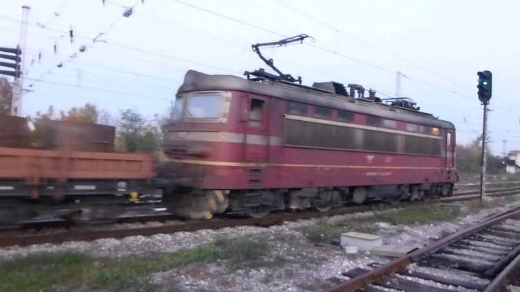 Началник влак отива на съд за причиняване смъртта на жп работник във Варна