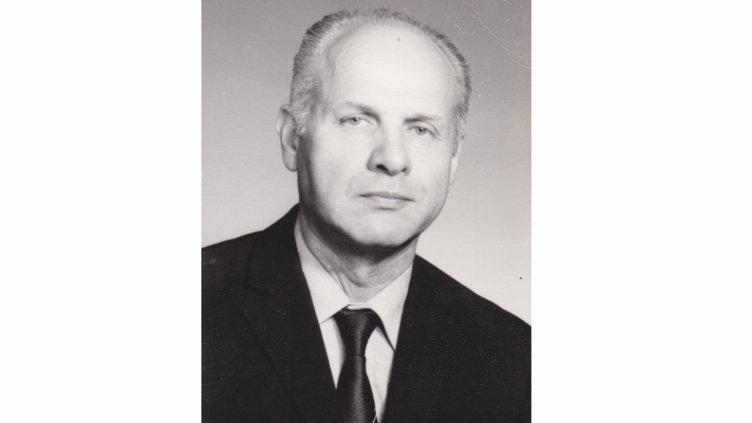 Почина създателят на модерната анестезиология и реанимация във Варна д-р Власаки Власаков