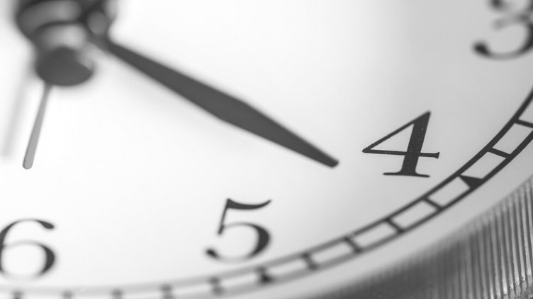 И не забравяйте – час назад на 29-и означава час повече сън