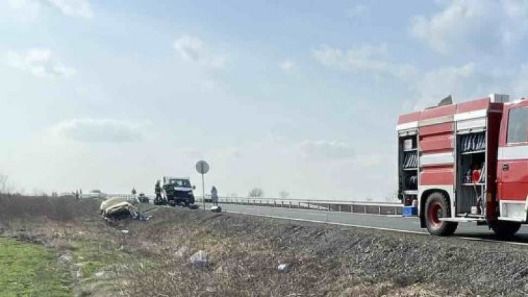 Мъж загина в катастрофа на пътя Бургас-Варна