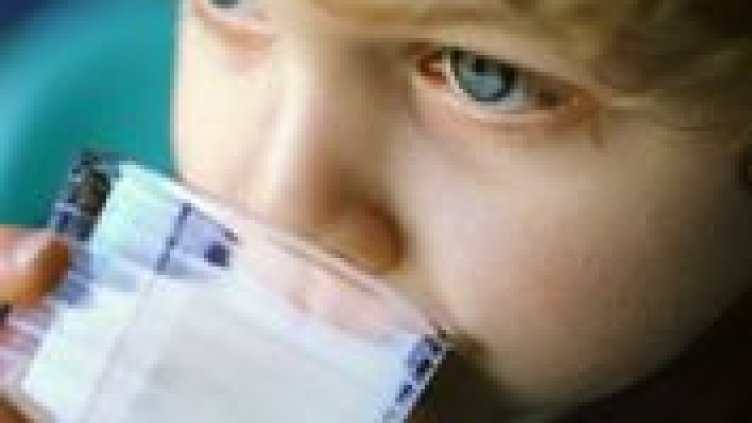 Откриха отрова за мишки в „синьото" мляко