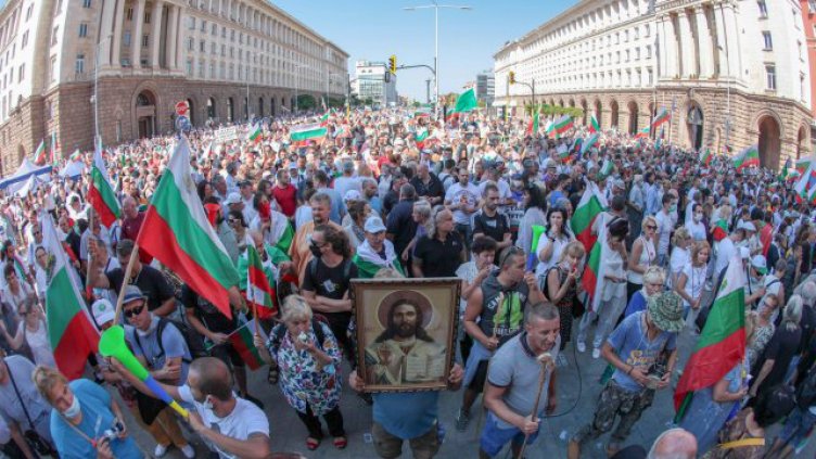 Готвят "Второ Велико Народно въстание" на 10 септември