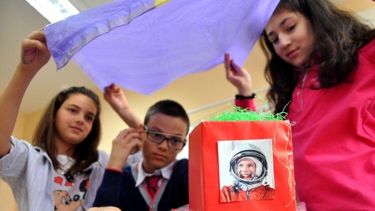 Варненската обсерватория отбеляза Деня на космонавтиката (СНИМКИ)