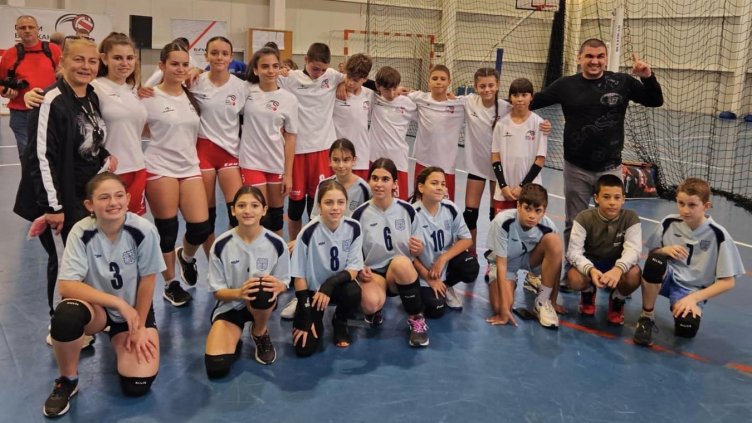 ОУ "Добри Чинтулов" спечели волейболен турнир за ученици