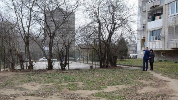 Облагородяване или застрояване – какво се случва в 17 микрорайон