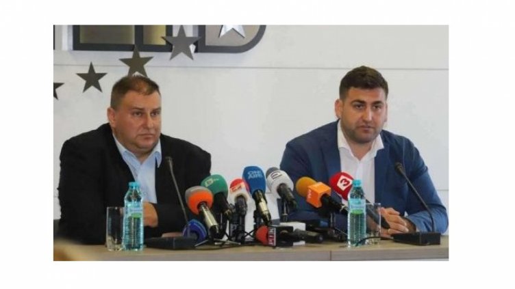 Емил Радев (вляво) и Андрей Новаков