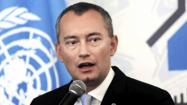 "Отровното трио"  гласи Николай Младенов за премиер