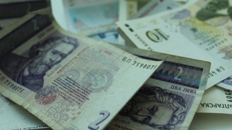 На гарата в Монтана: Предай “пратка до кмета“