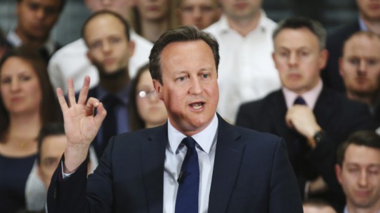 Рейтингът на Камерън се срина, 58% не го харесват