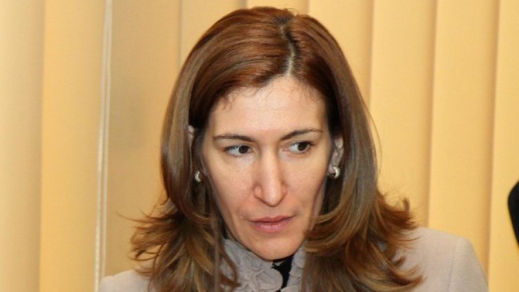 Николина Ангелкова