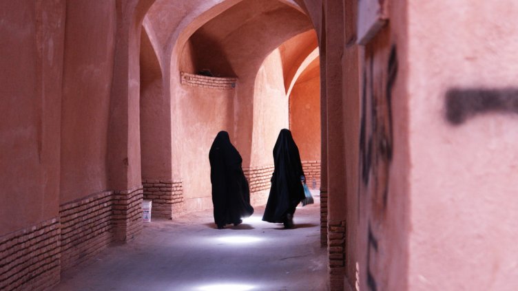 Затвор грози принцеси от Абу Даби 