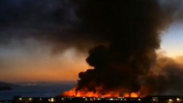 Пожар избухна на кей в Сан Франциско