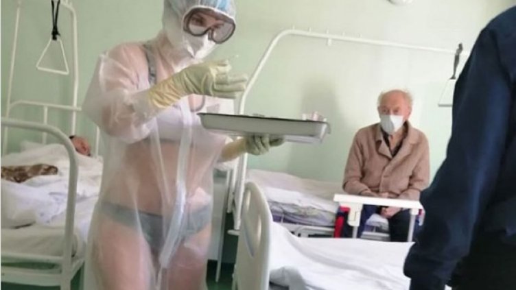 Наказаха медицинска сестра заради &bdquo;аморално облекло&rdquo;
