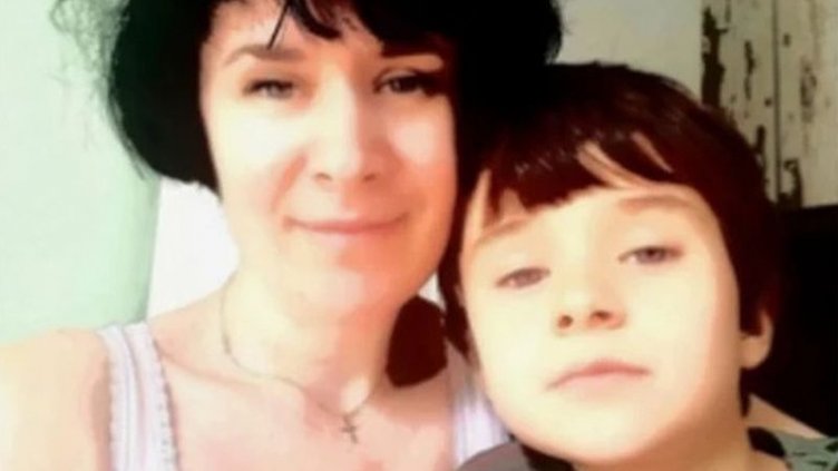 Майката на Сашко проговори, има теория за изчезването му